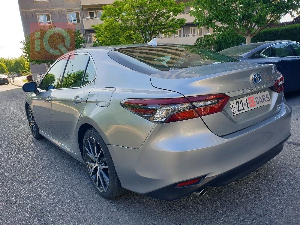 تۆیۆتا کامری